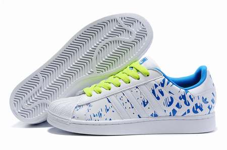 basket adidas dentelle blanche